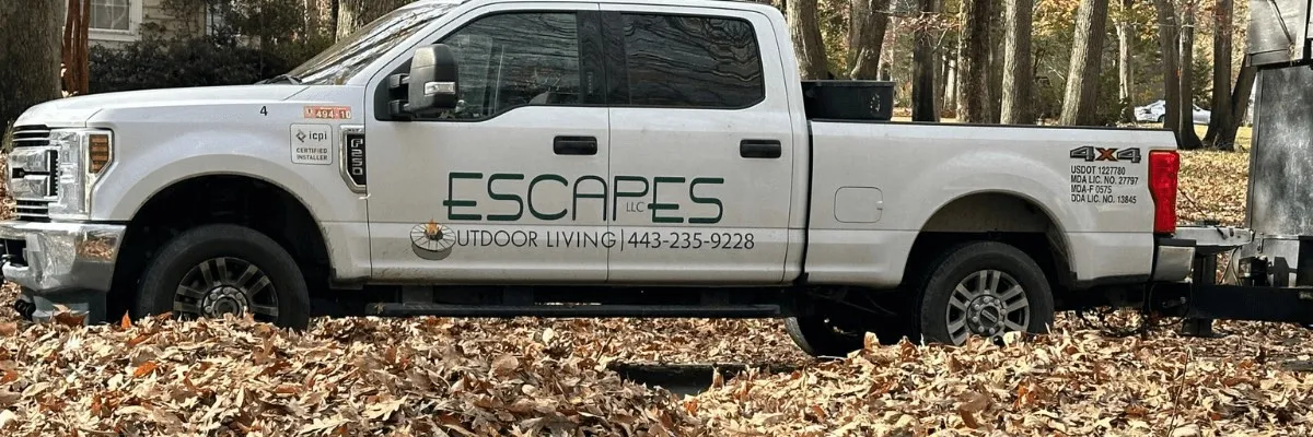Escapes Outdoor Living banner
